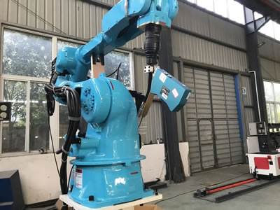 Automatic Pipe Welding Robot